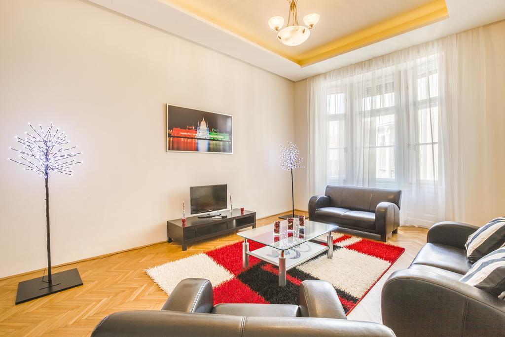 Royal Danube Apartments Βουδαπέστη Εξωτερικό φωτογραφία