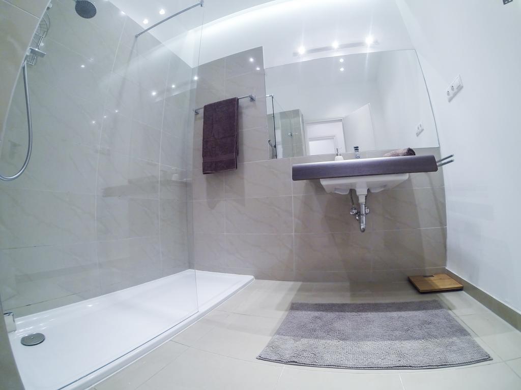 Royal Danube Apartments Βουδαπέστη Δωμάτιο φωτογραφία