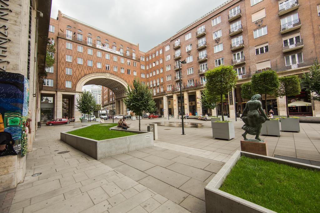 Royal Danube Apartments Βουδαπέστη Εξωτερικό φωτογραφία